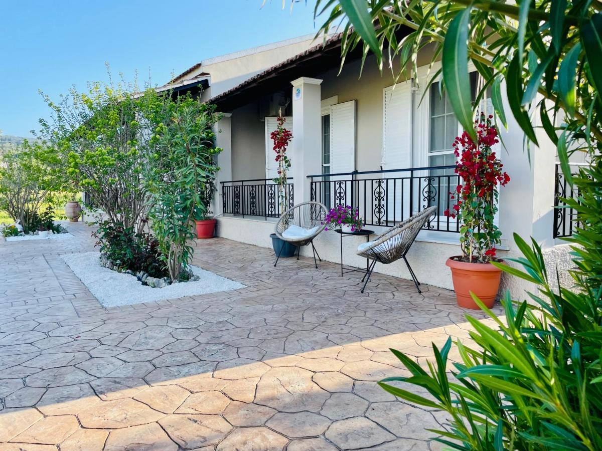 Villa Sandra Litheres 외부 사진